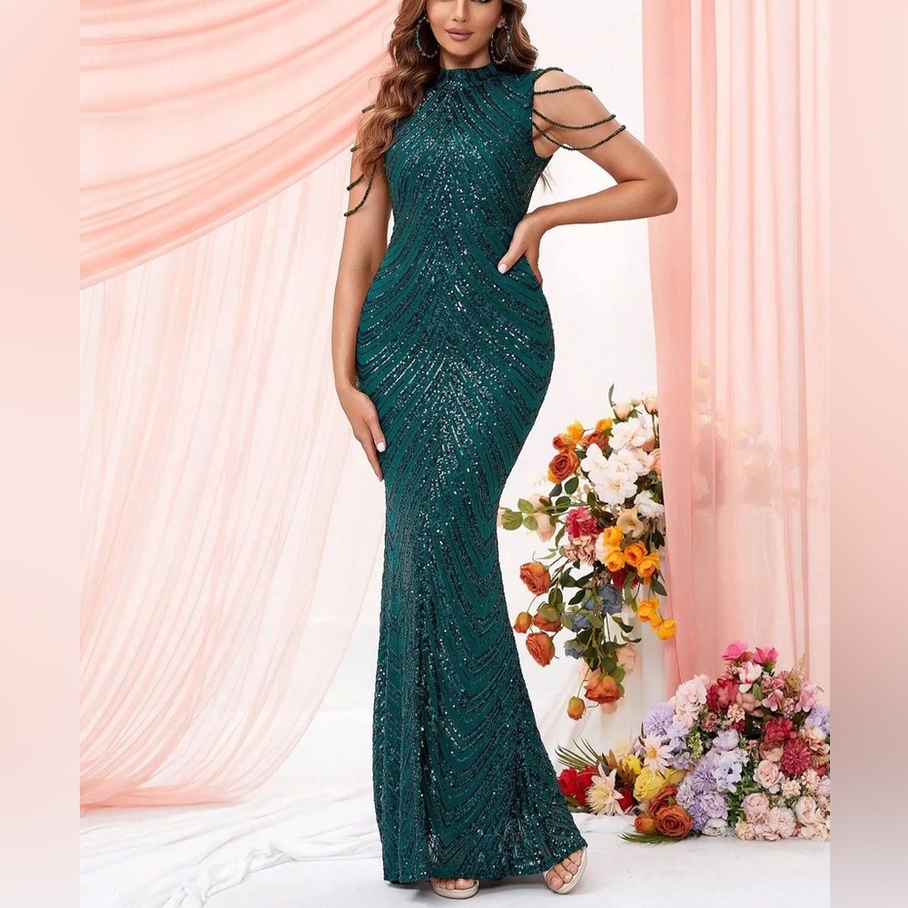 Luxe green beaded mermaid hem party formal evening gown dress